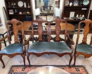DECORATIVE WOOD ACCENT/DINING CHAIRS