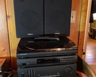 Magnavox Stereo--Turntable, Receiver, Tuner, Dual Cassette, Remote & Speakers!!!!!!