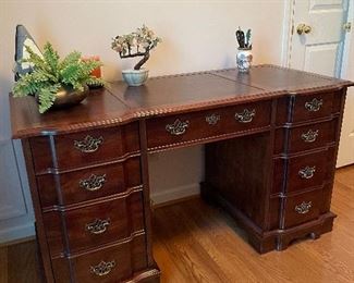 #33 Leather Top Mahogany Desk with 7 Drawers (1 lock and key) - 54.5x24.5x30 $ 150.00