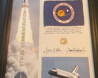 #90 "Contributor NASA Award STS-26 Flag Flown Onboard The Orbiter ""Discovery""" $ 150.00