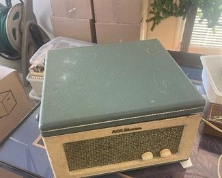 #80 RCA Victor - AS IS $ 40.00