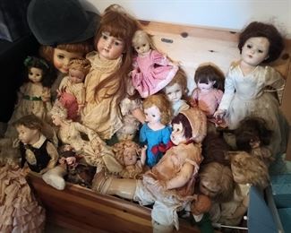 So many old creepy dolls that need a good home