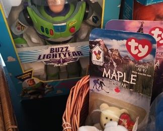 Toy story 1 buzz lightyear still new in the box