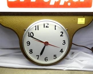 VIEW 4 CLOSEUP HARD TO FIND DR. PEPPER