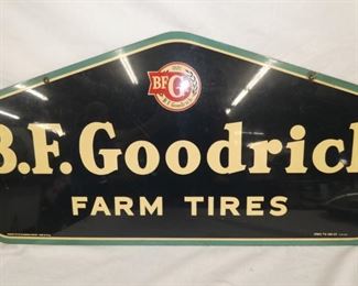 VIEW 6 PORC. GOODRICH FARM TIRES