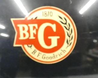 VIEW 7 CLOSEUP BFG SIGN