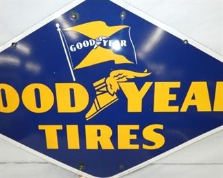 VIEW 3 18X27 PORC. GOODYEAR TIRES