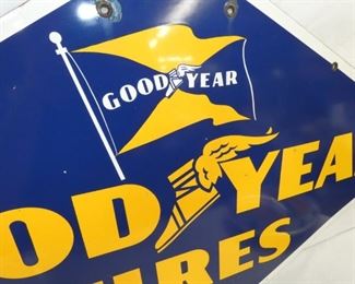 VIEW 4 PORC. GOODYEAR TIRES SIGN