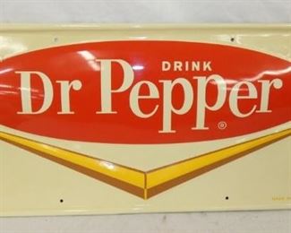 EMB. DR. PEPPER SIGN