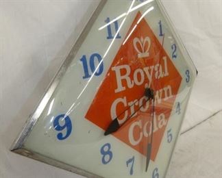 VIEW 3 16IN RC DIAMOND CLOCK