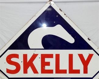 VIEW 2 CLOSEUP 84X84