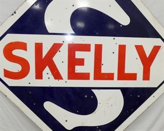 VIEW 8 PORC. 84X84 SKELLY SIGN