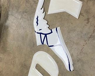 VIEW 4 PORC. GOODYEAR W/ FOOT/WING