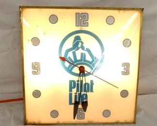 PILOT LIFE PAM CLOCK 15IN