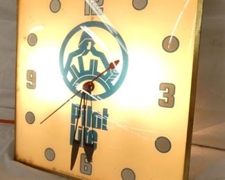 VIEW 4 15IN PILOT LIFE INS. CLOCK