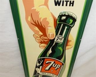 VIEW 5 FRESHUP WITH 7UP SIGN