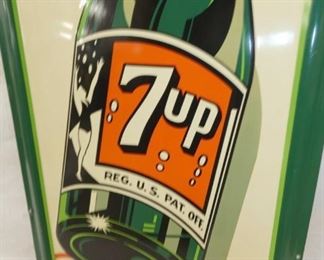 VIEW 6 15X55 FRESH UP 7UP SIGN