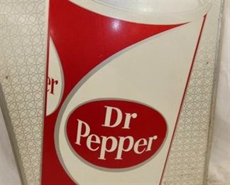 VIEW 5 CLOSE UP DR. PEPPER CAN