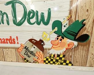 VIEW 2 CLOSE UP 35X17 W/WILLY