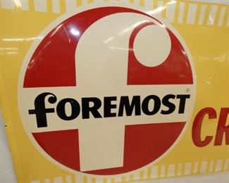 VIEW 2 CLOSEUP 44X24 ICE CREAM