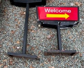 MCDONALDS WELCOME/EXIT SIGNS
