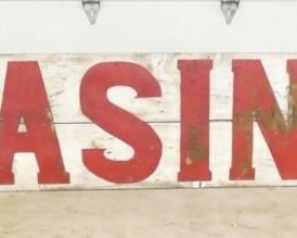 WOODEN DS CASINO SIGN - MOVED TO SUNDAY AUCTION 