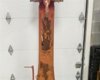 FRY MAE WEST VISABLE GAS PUMP