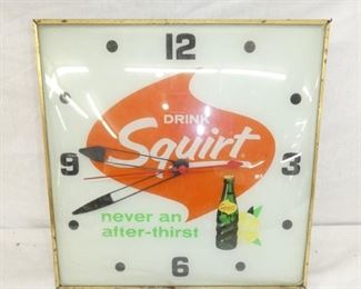 15IN SQUIRT CLOCK W/ BOTTLE