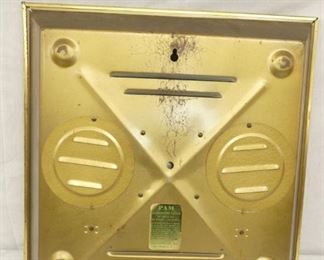 VIEW 2 BACKVIEW CANADA DRY CLOCK