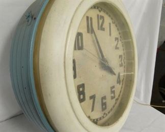 VIEW 3 SIDE VIEW 27IN NEON CLOCK