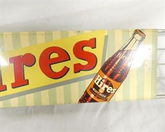 VIEW 3 CLOSEUP DOOR PUSH W/ BOTTLE