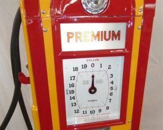 VIEW 7 WAYNE CLOCK FACE