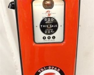 VIEW 11 WAYNE 80 GAS PUMP