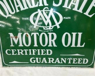 VIEW 3 CLOSEUP PORC. QUAKER STATE