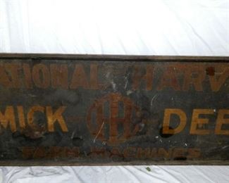 VIEW 6 INTERNATONAL HARVESTER