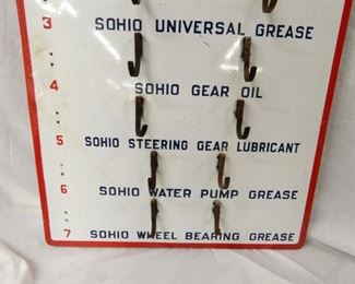 VIEW 6 PORC. SOHIO GREASE GUN DISPLAY