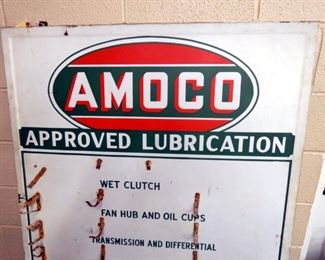 VIEW 3 TOP AMOCO STATION DISPLAY