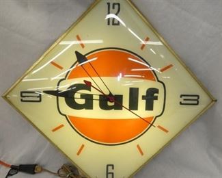 16IN LIGHTED GULF DIAMOND CLOCK