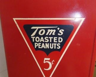 VIEW 4 CLOSEUP SIDE VIEW