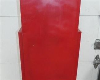 VIEW 6 BACK VIEW 10 CENT TOMS MACHINE