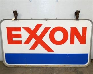 VIEW 3 SIDE 2 PORC. EXXON SIGN