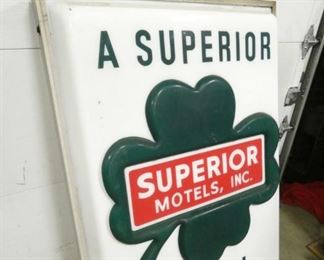 VIEW 3 SUPERIOR CLOVBE