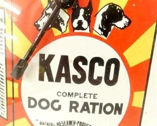 VIEW 3 CLOSEUP W/ DOGS