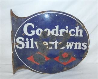 VIEW 2 CLOSEUP 23X19 SIDE 2