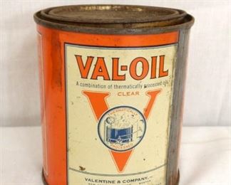 VIEW 2 CLOSEUP OIL CAN