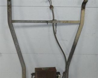 ORG. CLAM SHELL NEON SIGN BRACKET