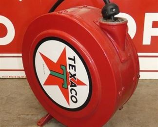 VIEW 3 SIDE VIEW TEXACO HOSE REEL