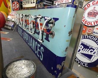 VIEW 6 CROSLEY CAN NEON SIGN