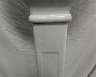 VIEW 6 CLOSEUP PORC. PENNY SCALES