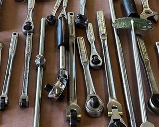 Good selection of craftsman ratchet send breaker bars